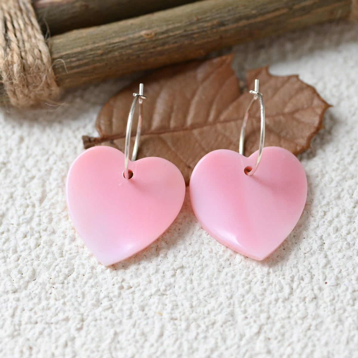 Nature queen conch hoop earring ,pink queen shell 925 silver hoop earring