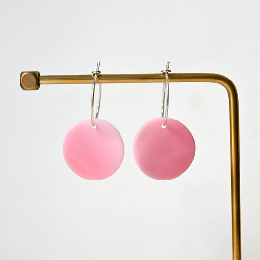 Queen conch earring ,round coin queen shell S925 Silver hoop earring